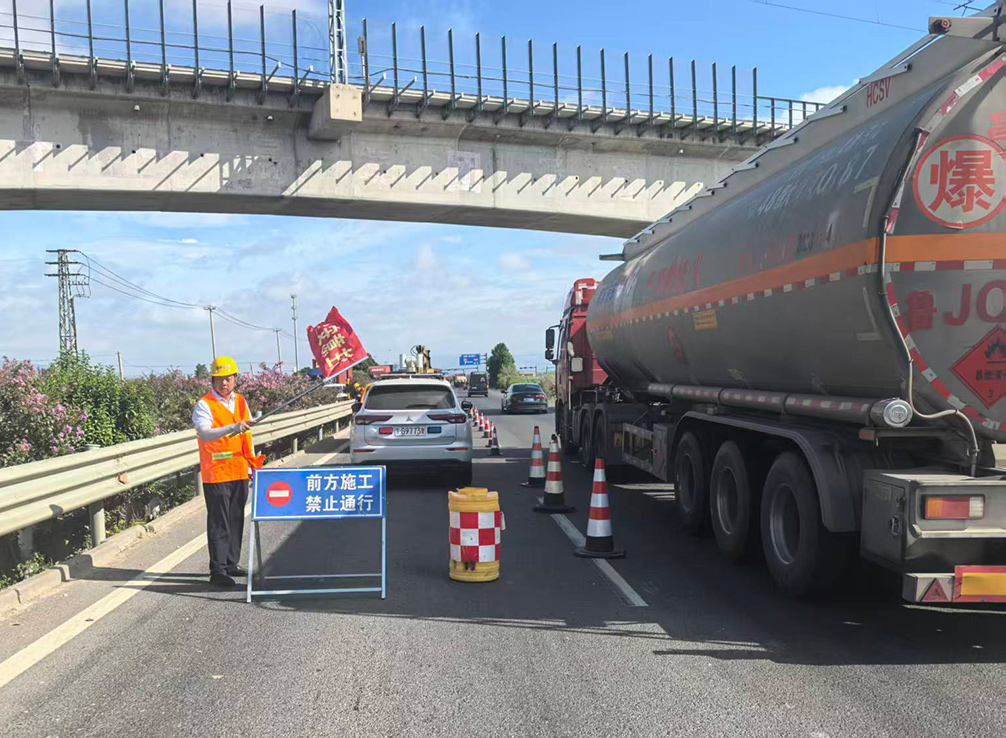 e59e2a41dd297b8bca6f25e3863eaac8